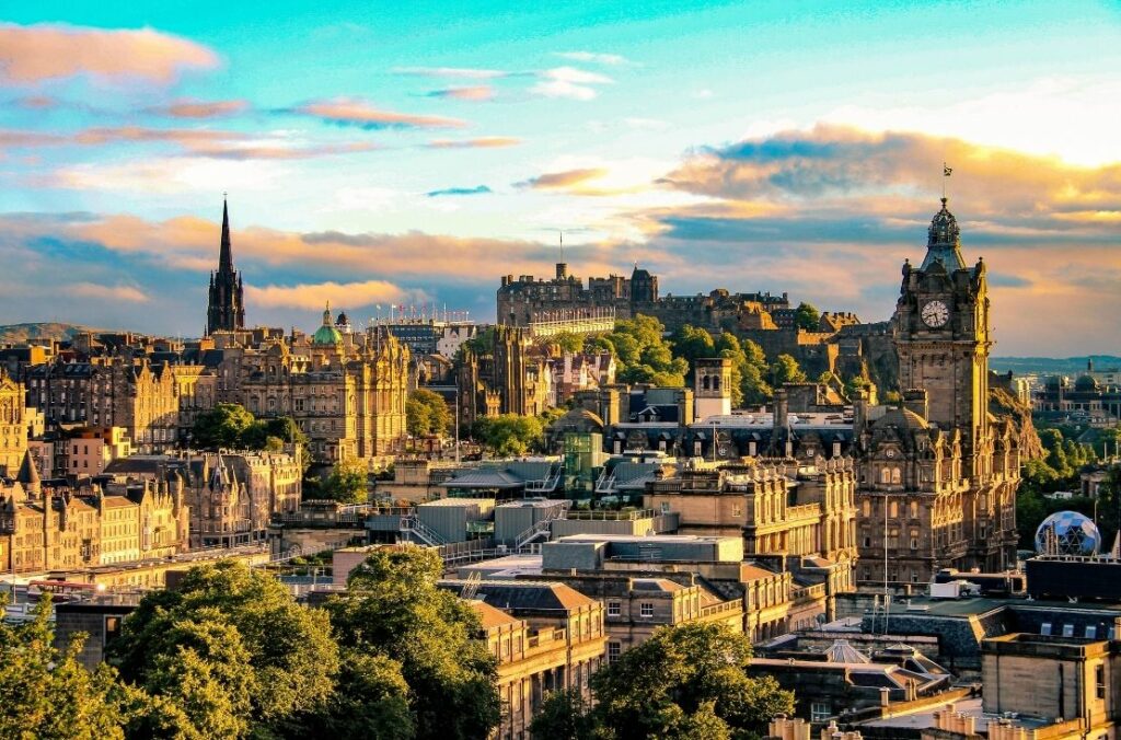 Edinburgh skyline